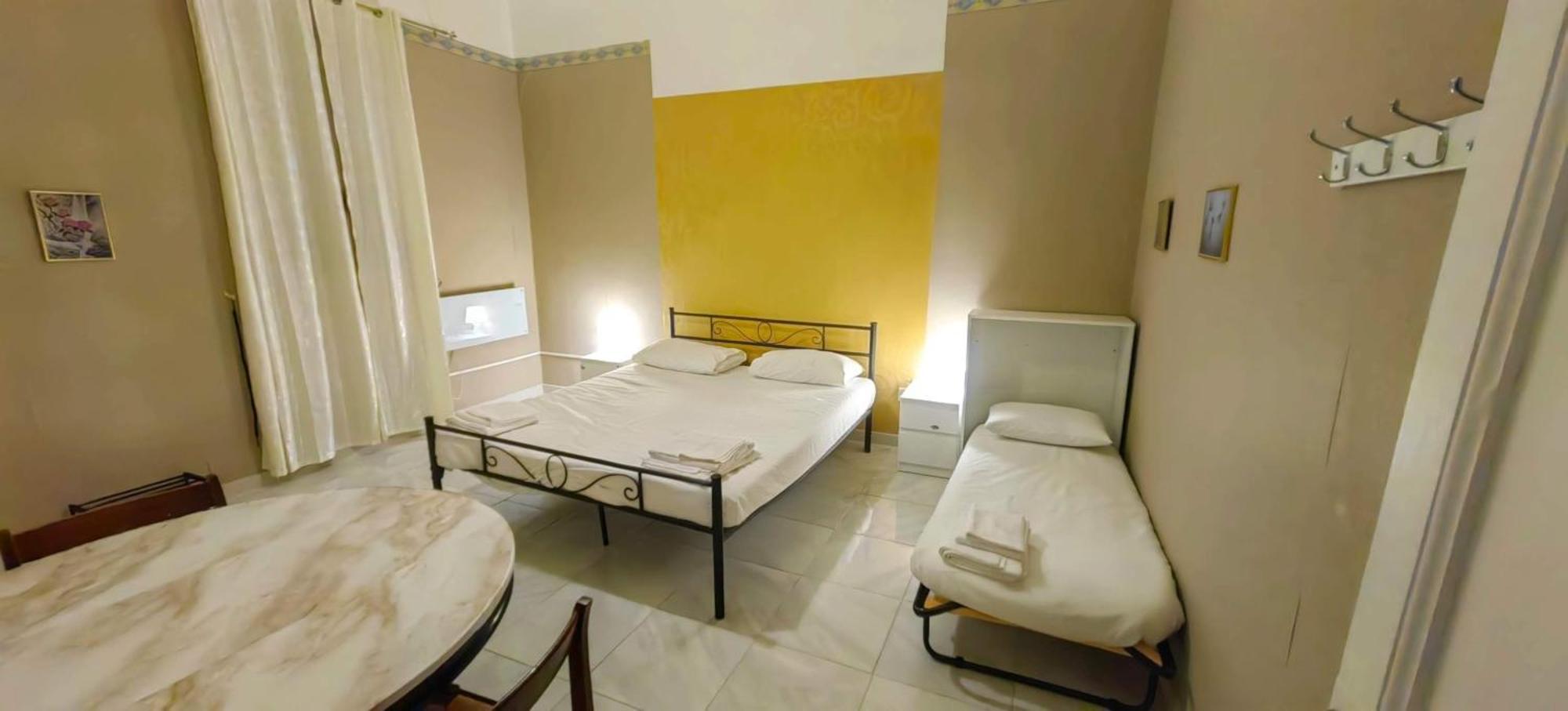 Gara Holiday Home- Bologna Airport Suite Exteriör bild